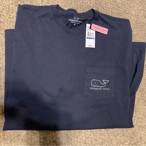 NEW WITH TAGS Men’s Vineyard Vines Blue Long Sleeve T-Shirt XL Pocket Shirt